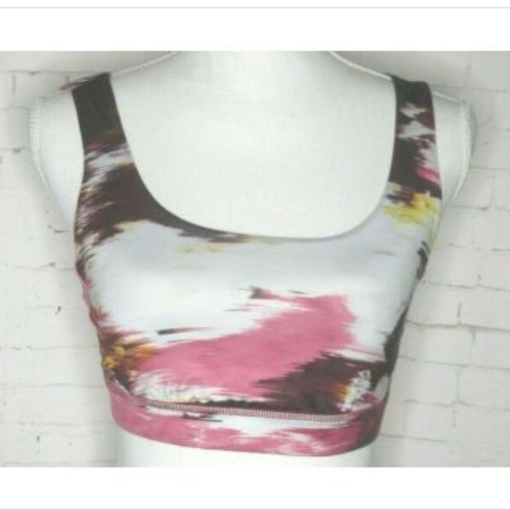 Lululemon Sports Bra Athletic Top Criss Cross 8